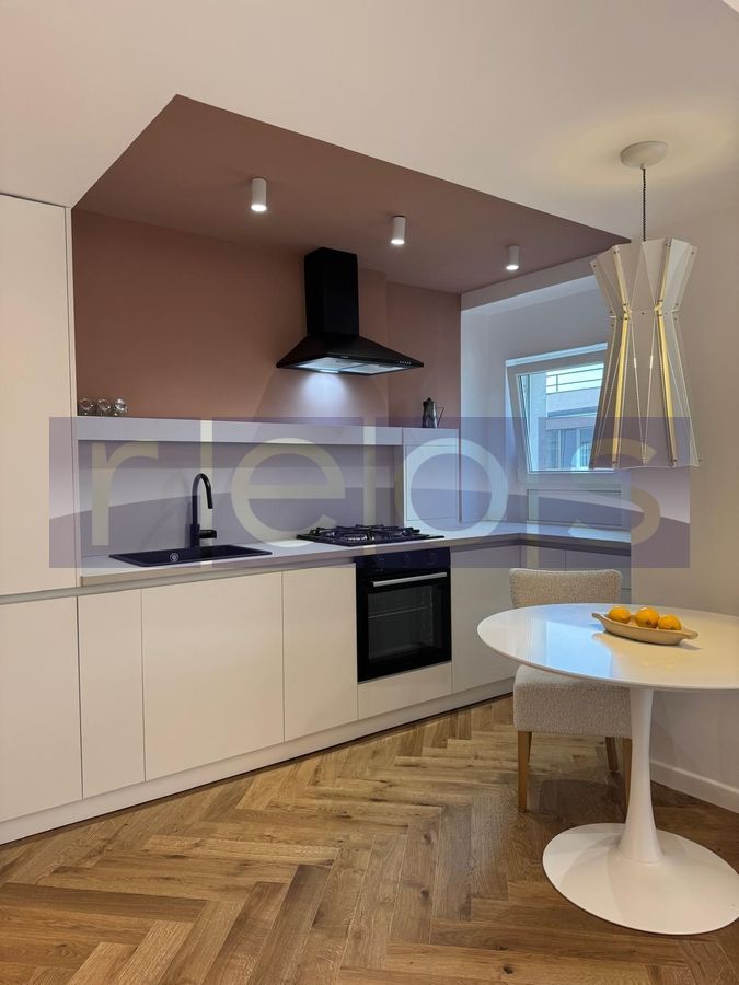 VANZARE GARSONIERA | ZONA DECEBAL - Poză 1