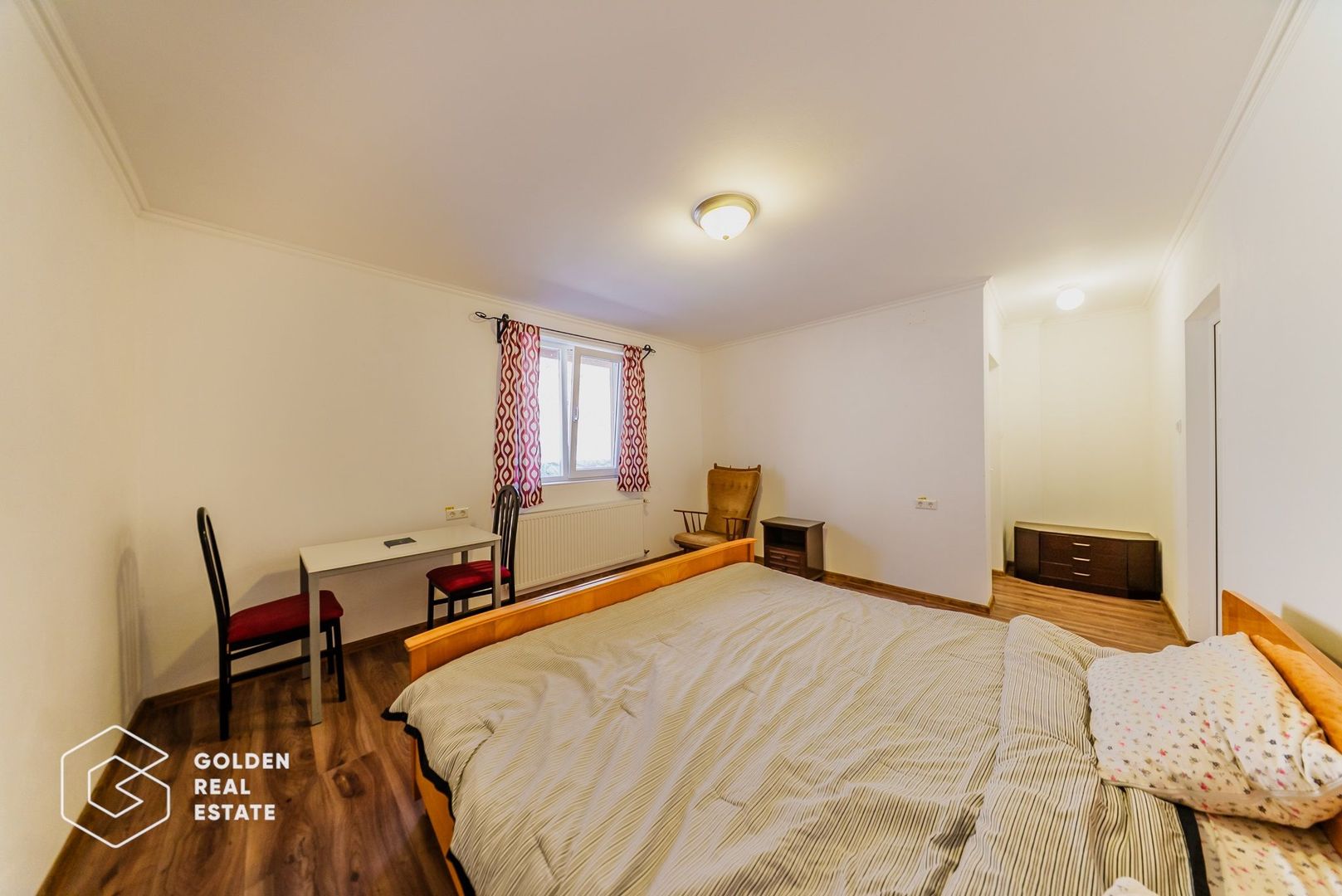 Proprietate pretabila pentru afacere, Cladova - Poză 13