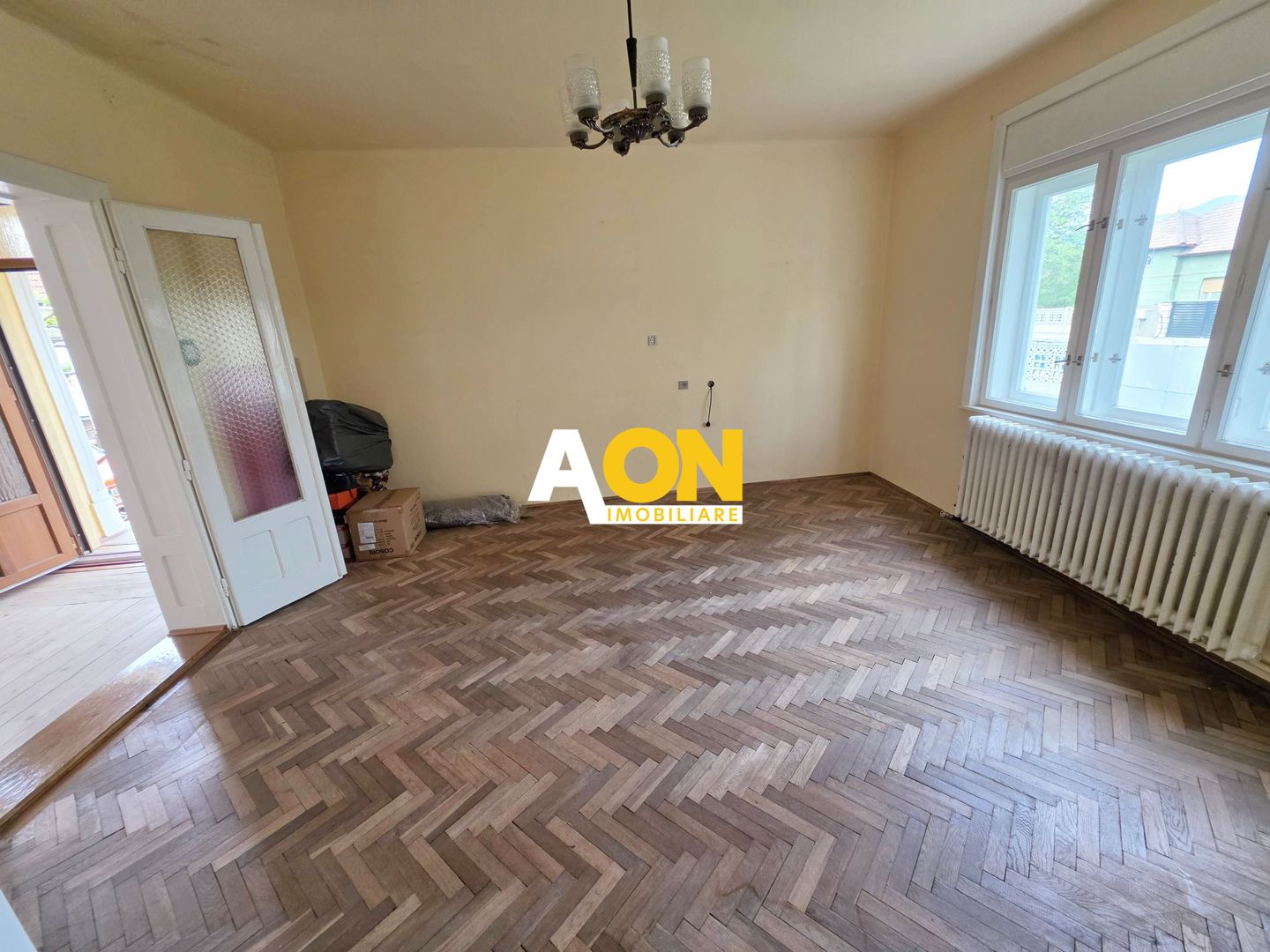 Casa 4 camere, 2 garaje, 652 mp teren, zona exclusivista, Cetate - Poză 11