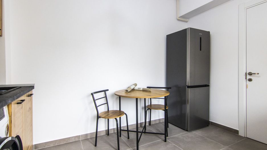 Garsoniera De Inchiriat | langa Metrou | Iuliu Maniu | Mobilata si Utilata - Poză 20