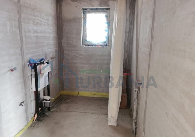 De vanzare casa Popricani 2025 la gri - Poză 16