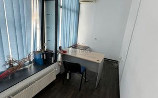 Spatiu comercial, ultracentral, compartimentat, 117m2, 19ml vitrina,CT - Poză 8