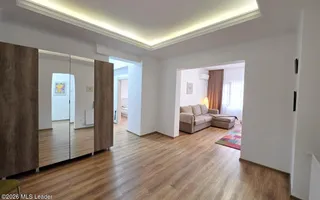 Piata Romana, 4 camere 138 MP total, Etaj 2/9, renovat - utilat, liber - Poză 26