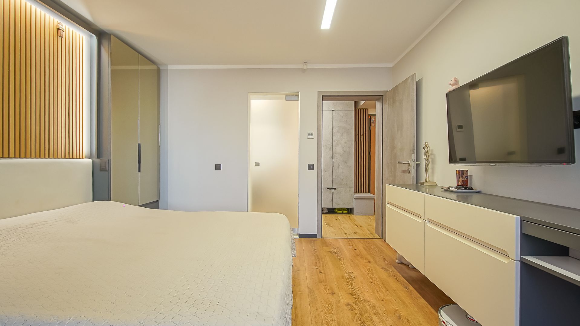 Apartament premium tip vilă, cu terasă de 70 mp, garaj | Răcădău - Poză 19