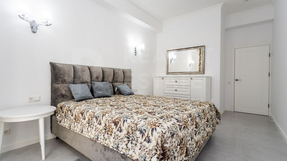 Chirie, apartament, 1 cameră + living, strada Mihai Eminescu, Centru - Poză 4