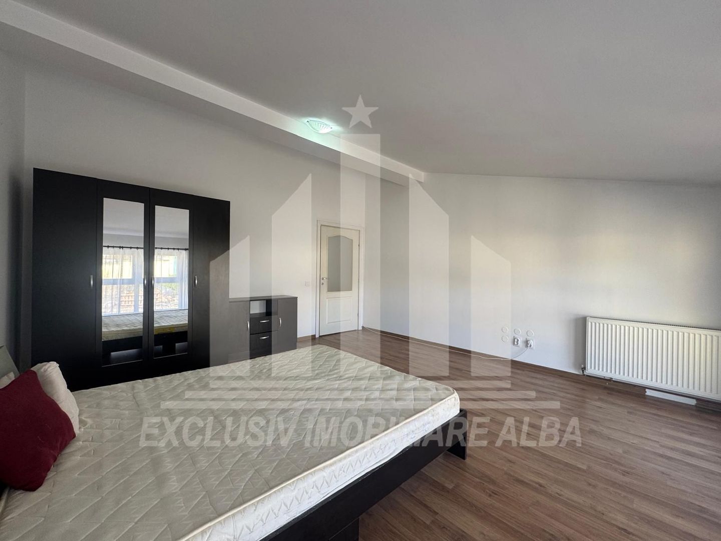 Apartament cu 3 camere | De inchiriat | 100 mp | Cetate - zona Schit - Poză 5