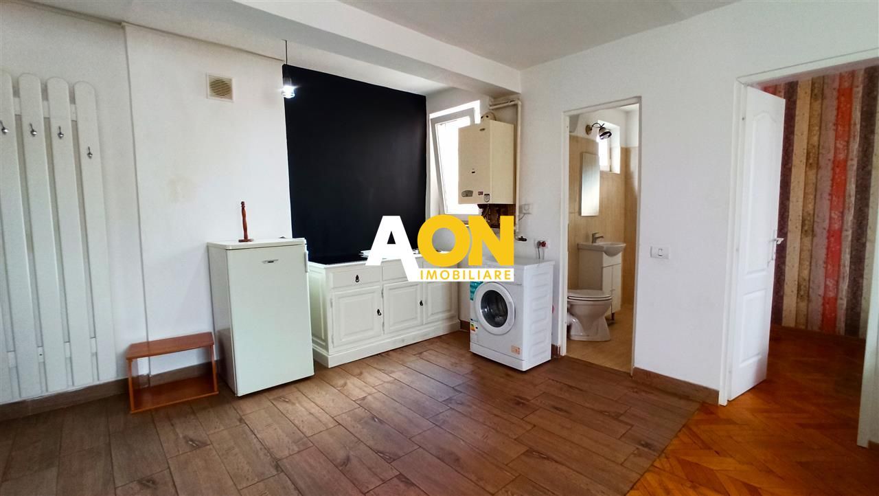 Apartament 3 camere ideal pentru regim hotelier Cetate - Poză 5