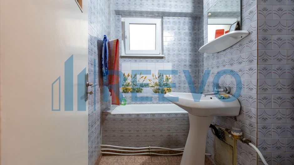 Apartament 4 camere, et. 1, str. 9 Mai, Bacău - Poză 29