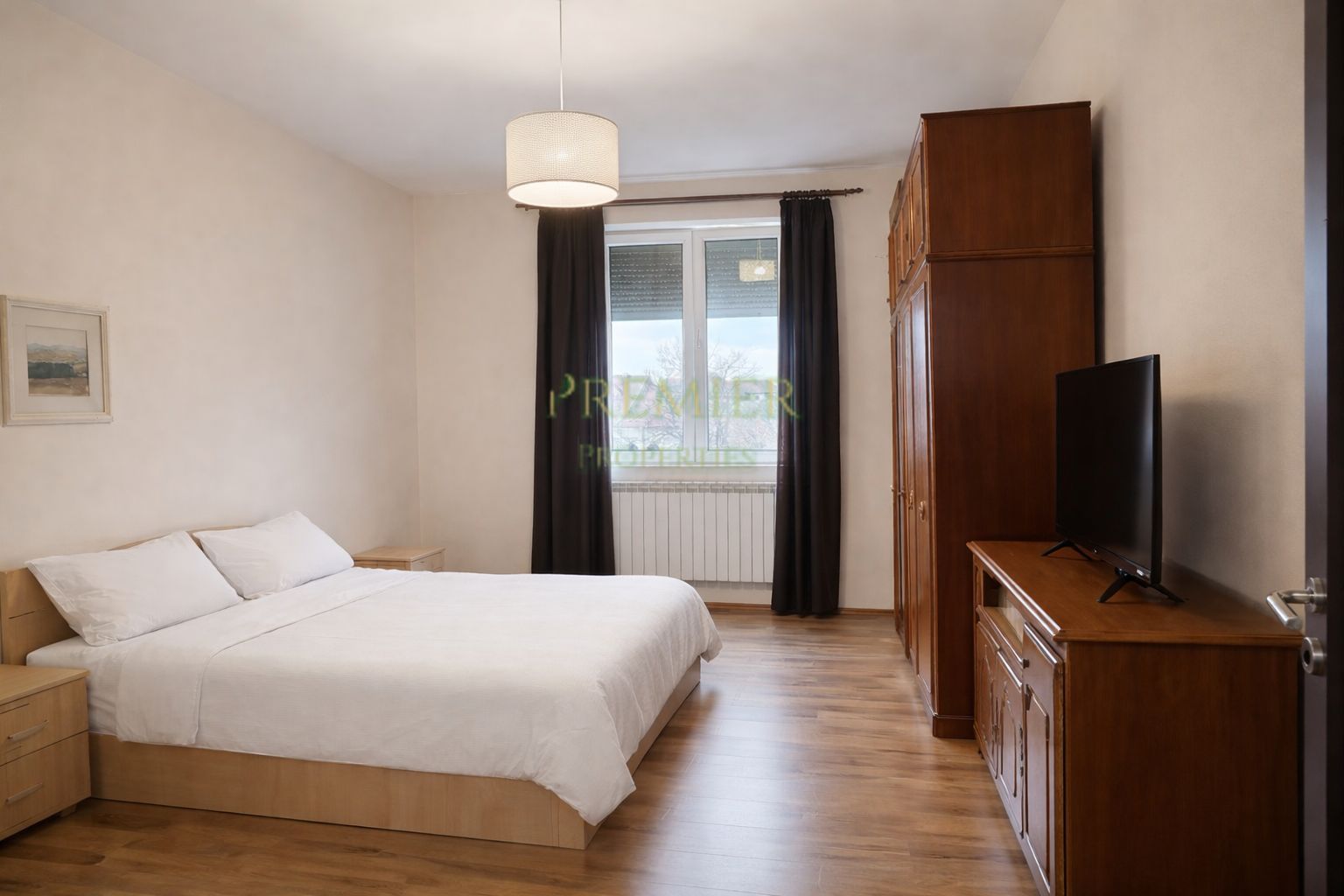 Apartament 3 camere 63 mp Metrou Bazilescu bloc solid tavane 3 m - Poză 2