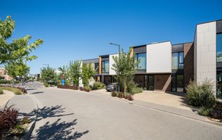 Vila cu 4 camere mobilata complet in Amber Forest