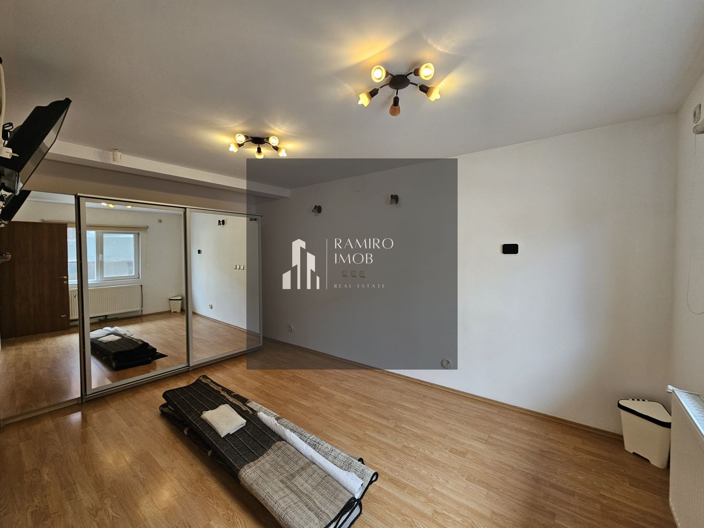 Casa 4 camere - curte 400mp Sector 4 - Luica -Giurgiului /Piata Resita - Poză 10