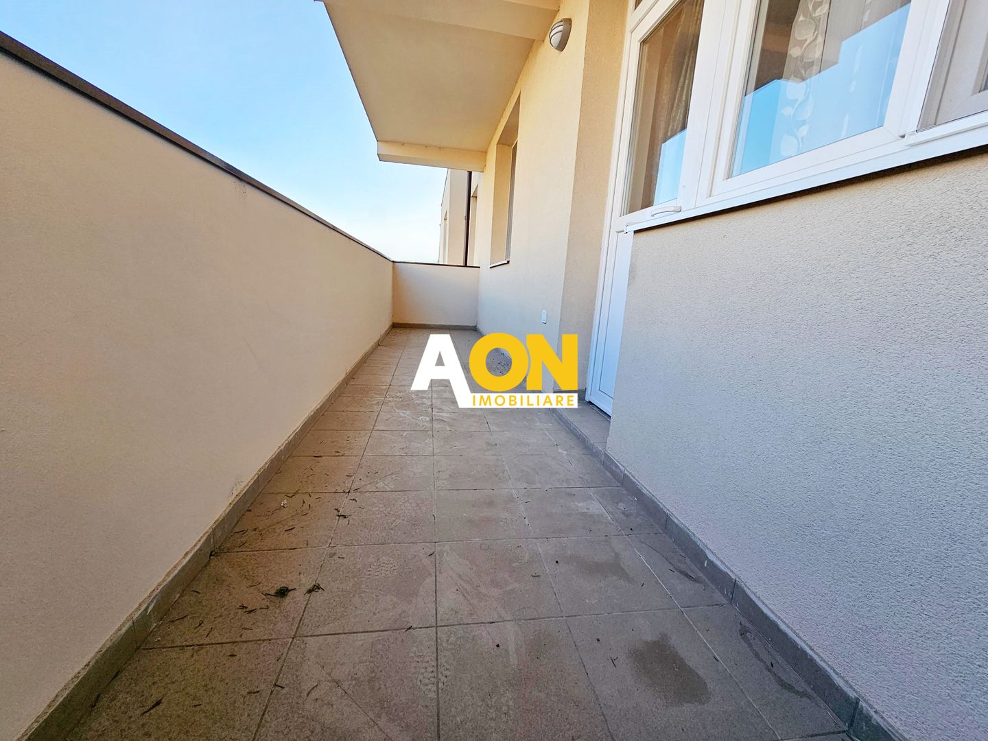 Penthouse 4 camere, mobilat, 100 mp utili + terasa 88 mp, ultracentral - Poză 9