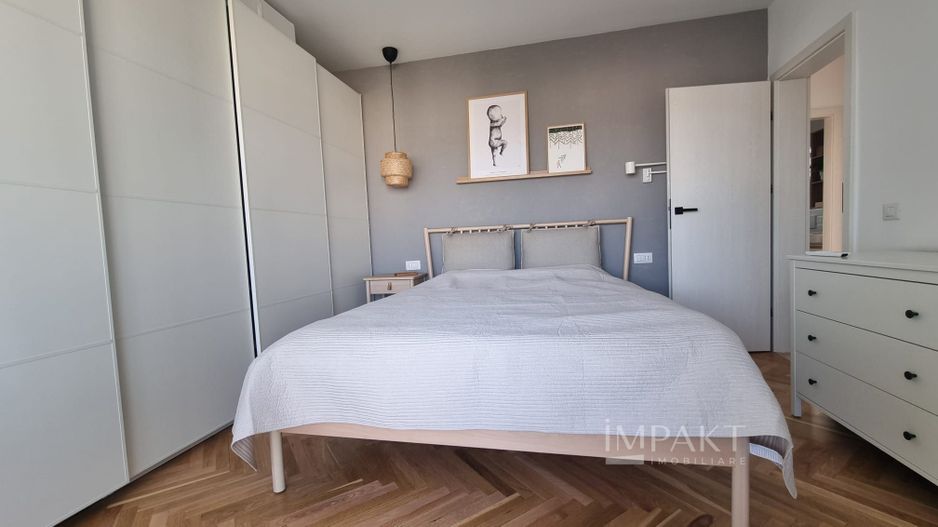 Apartament cu 3 camere decomandat cf sporit in Andrei Muresanu - Poză 4