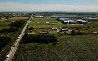 TEREN INDUSTRIAL/COMERCIAL - Poză 1