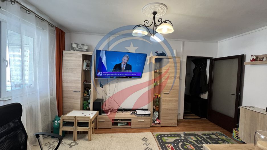 Apartament de vânzare Craiovita - Poză 4