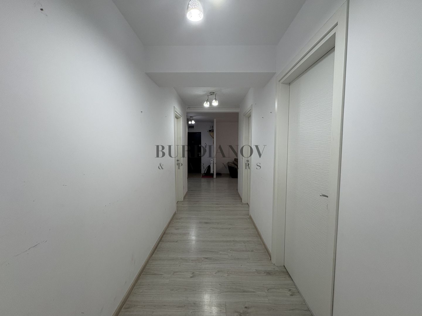 Apartament cu 3 camere de vânzare - Palladium Residence 1 - Titan - Poză 15
