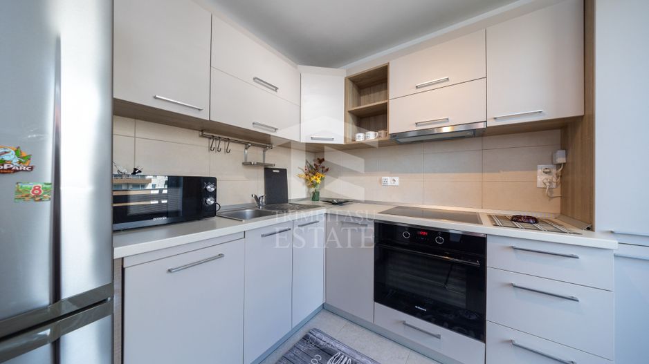 Urban | Coresi | Apartament 2 camere + loc de parcare si boxa - Poză 9