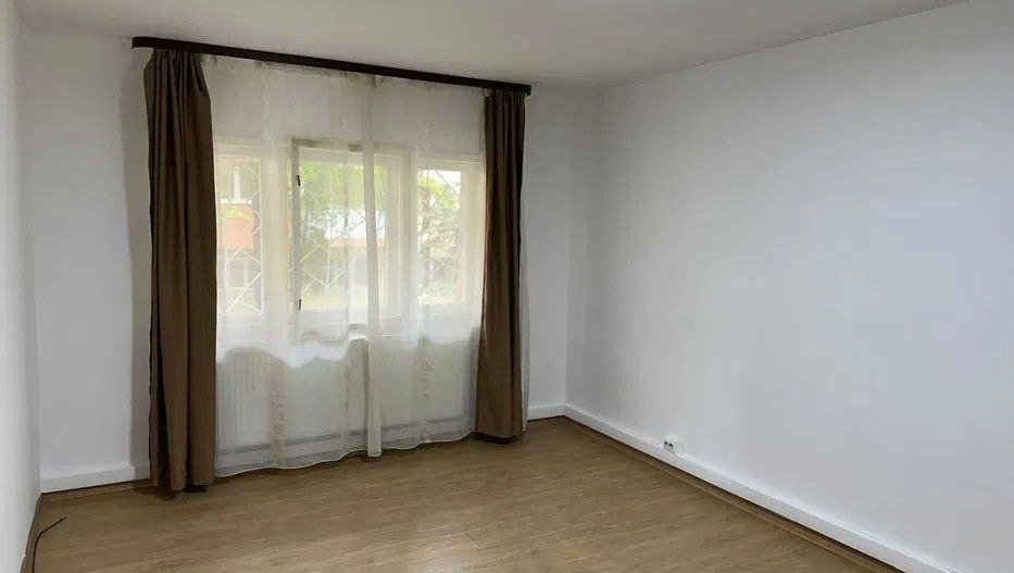 3 camere decomandate zona Piata Zorilor - Poză 2