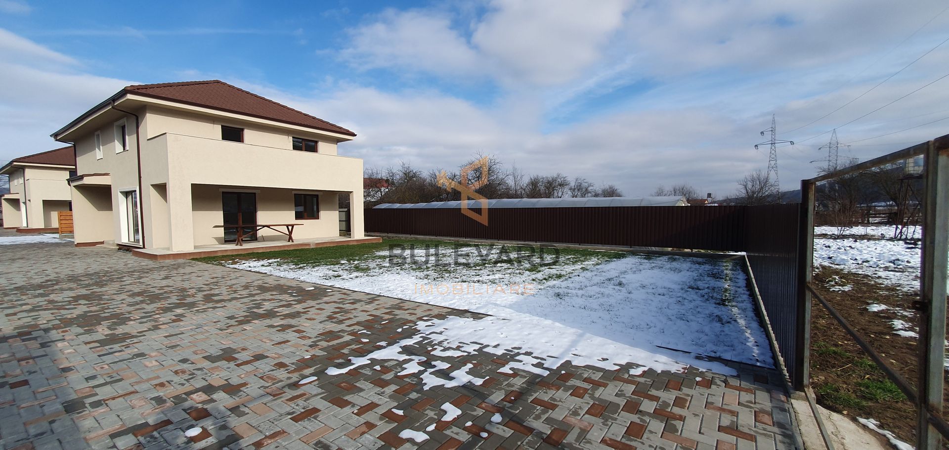 Casa individuala cu teren de 553 mp+spatiu com.in Gilau! - Poză 14