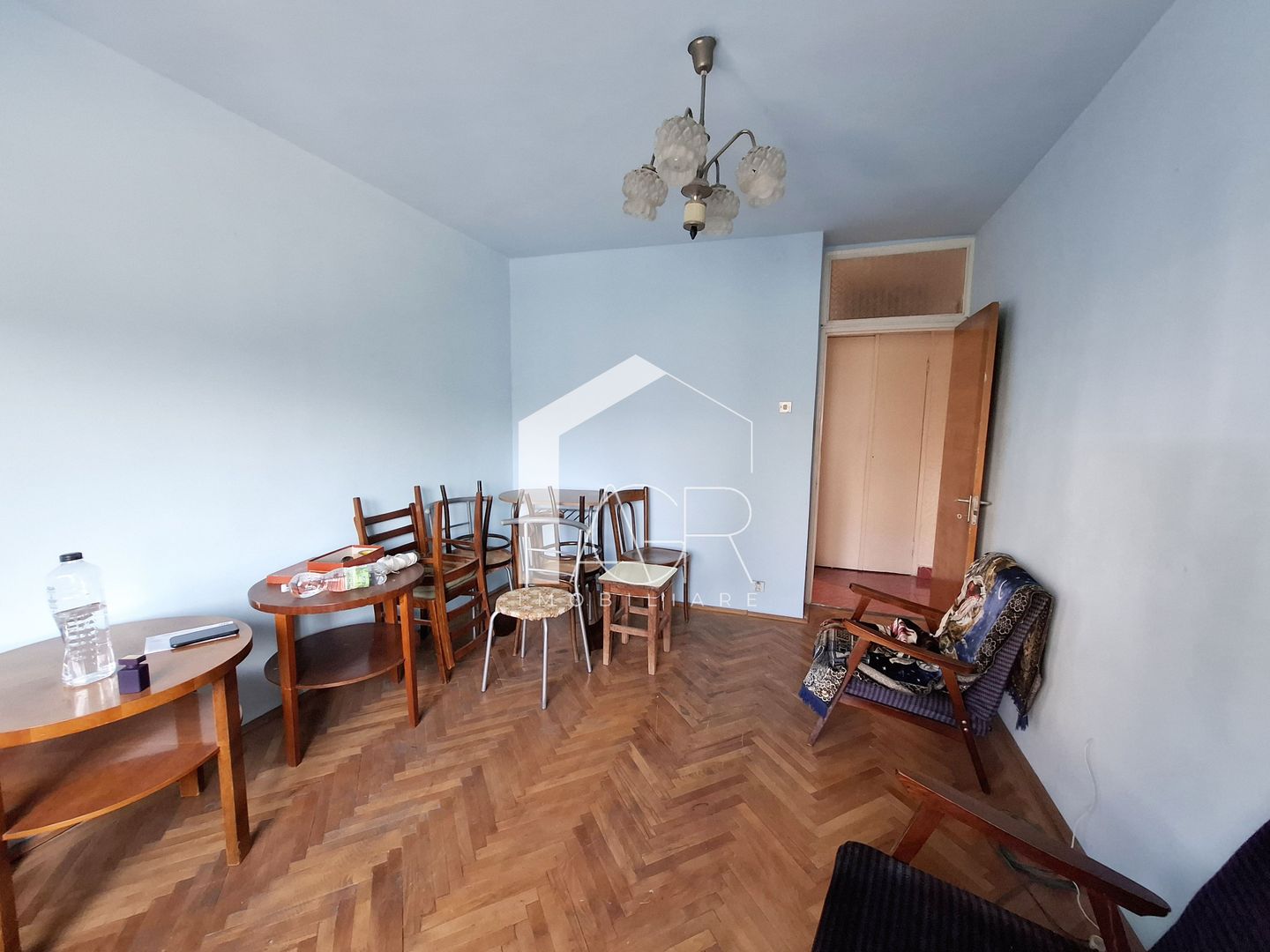 Apartament cu 3 camere, decomandat, Piata Mihai Viteazu - Poză 10