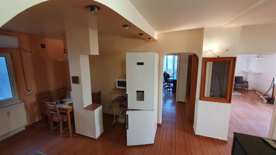 4 camere decomandat, 79,86 mp, 2 balcoane, bloc anvelopat, Vergului - Poză 2
