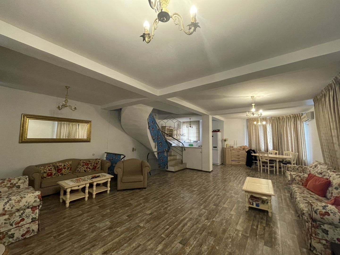 Vila tip duplex - Poză 2