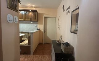 Dambovita | 2 Camere | Etaj Intermediar | Bloc Izolat - Poză 3