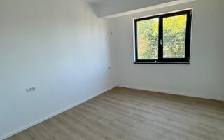 2 camere NOU finalizat la 10 Minute Metrou Eroii revolutiei centrala - Poză 2