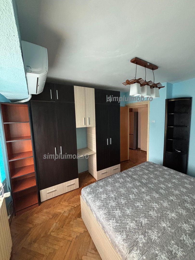 Unirii Decebal 3 camere decomandat 80 mp - Poză 10