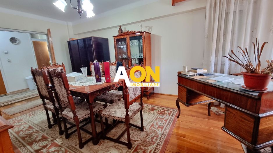 Apartament 3 camere, 75 mp utili, etaj 1, ultracentral - Poză 3