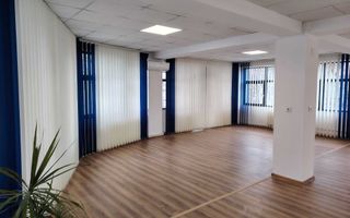 Inchiriez spatiu de birouri, amplasat central, et 1, 106 mp - Poză 3