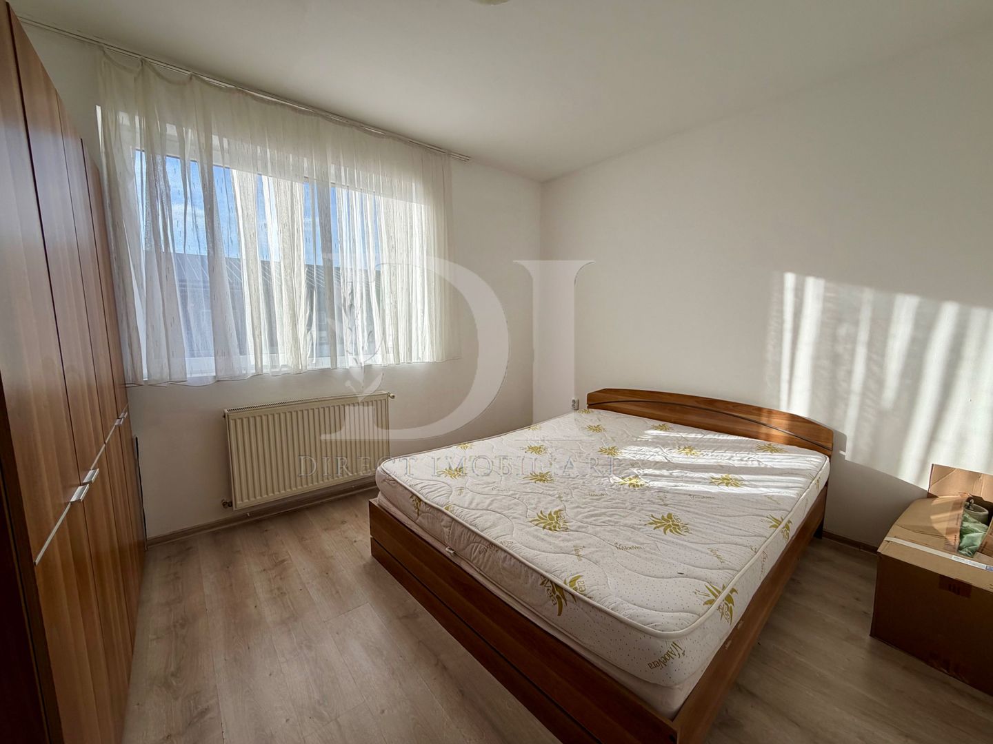 Apartament decomandat / etaj intermediar / Zona Florilor - Poză 1
