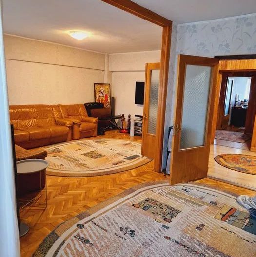 Apartament 4 camere,  ultracentral - Poză 1