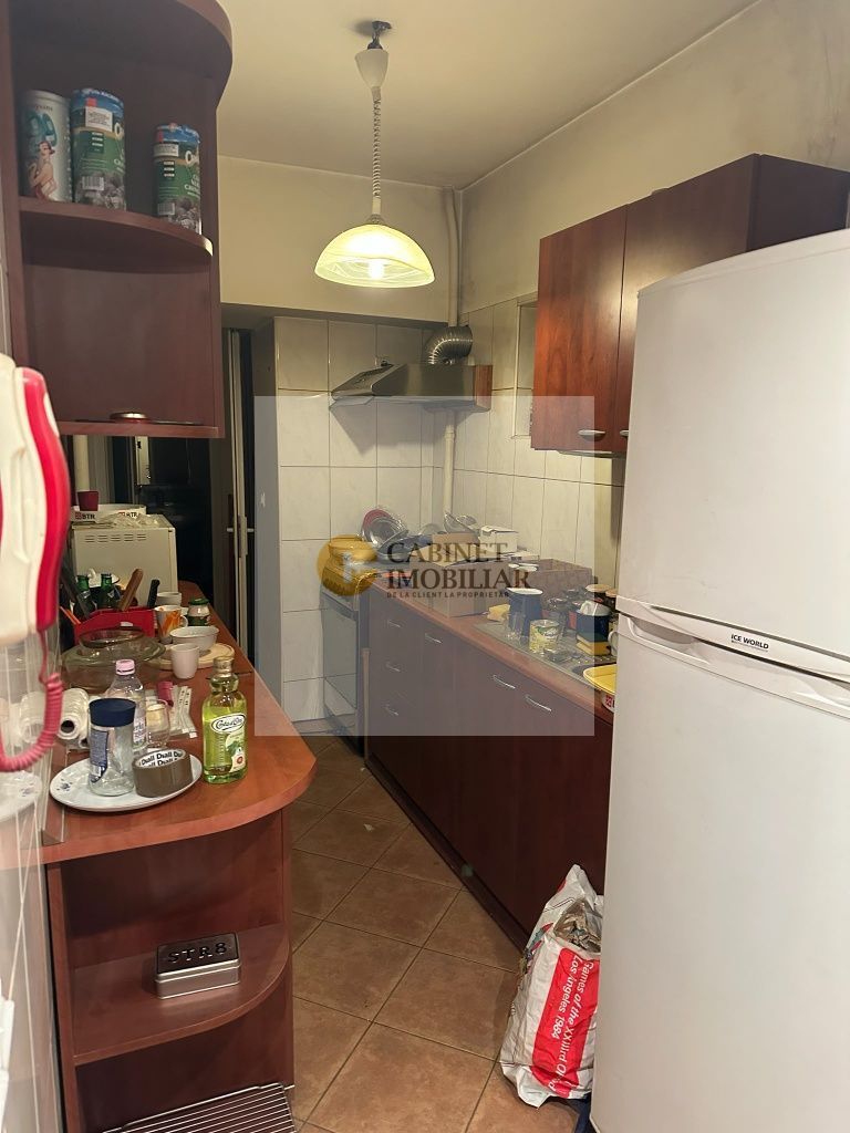 2 camere I Bulevard General Gh Magheru I Etaj 2 I 1960 - Poză 3
