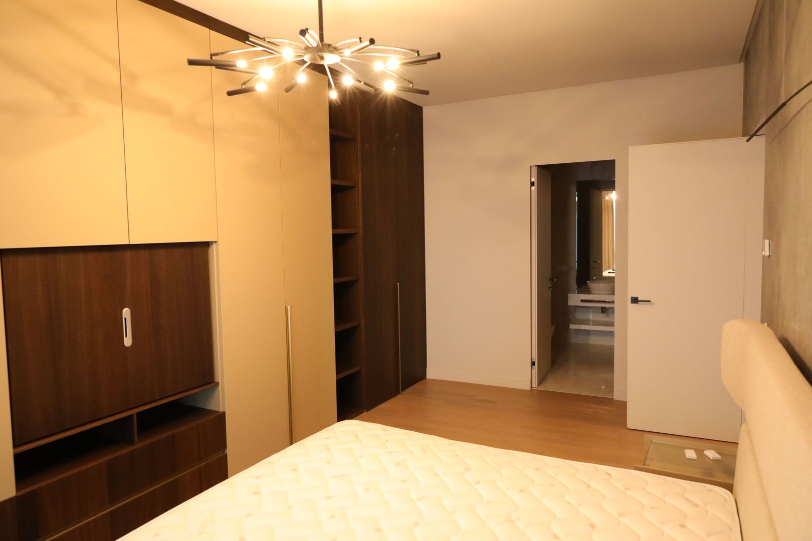 Rahmaninov Residence - Poză 12