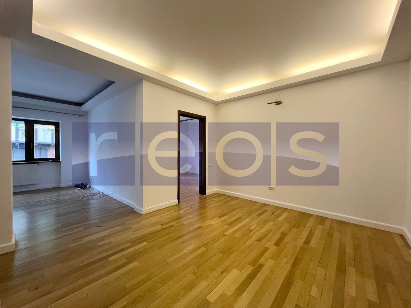 VANZARE 3 CAMERE | PRIMAVERII | PARTER INALT | IDEAL LOCUINTA / BIROU | 2 BOXE - Poză 2