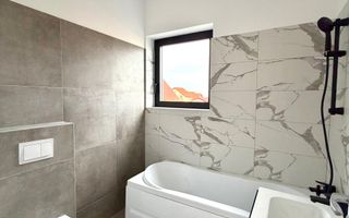 Duplex modern - 5 camere - toate utilitatile - Sacalaz - Poză 10