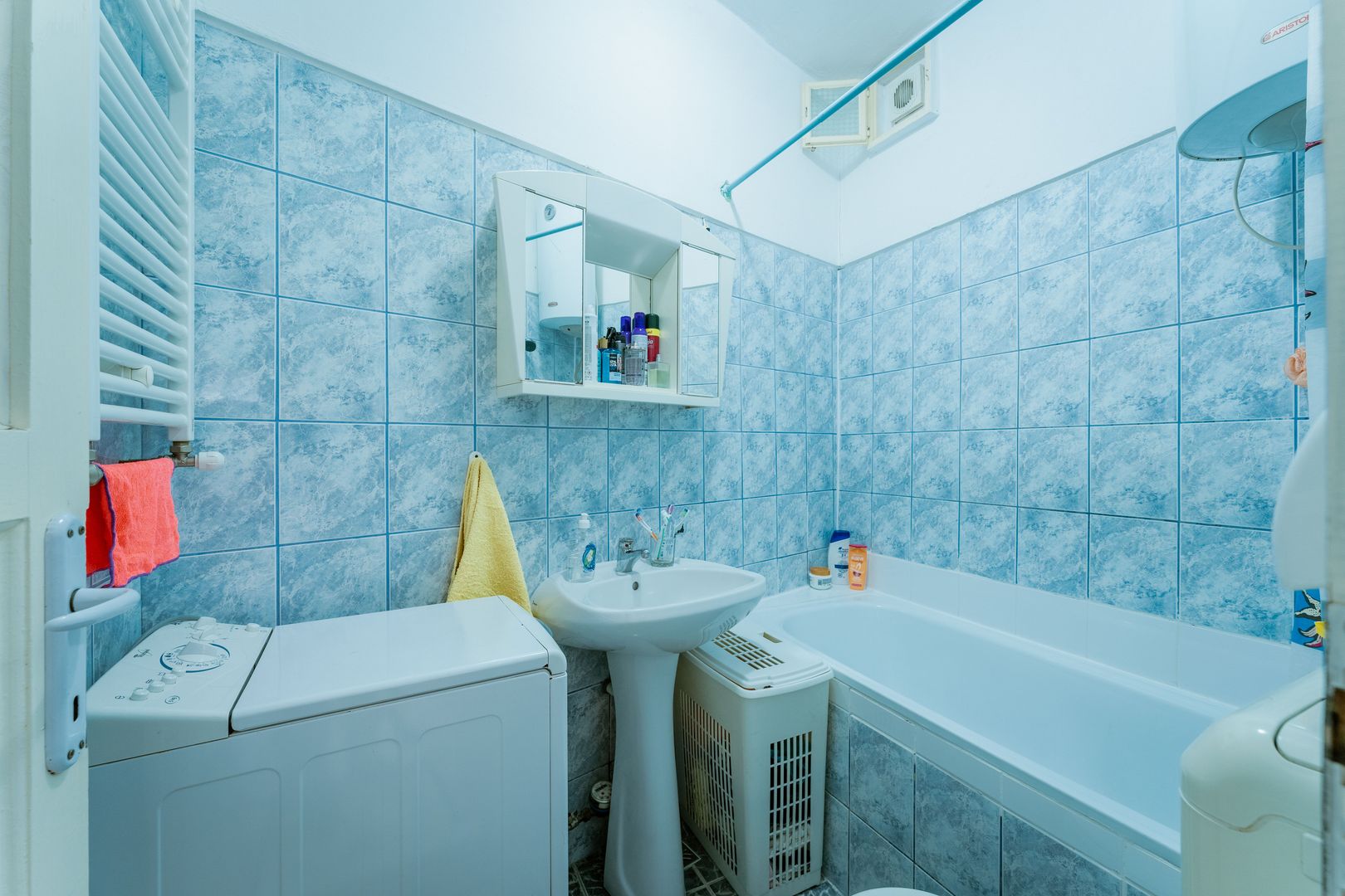 Apartament cu 2 camere strada Kogalniceanu - Poză 7