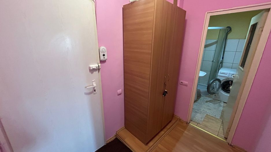 Garsoniera, etaj 10 - Zona Cetate - Poză 5