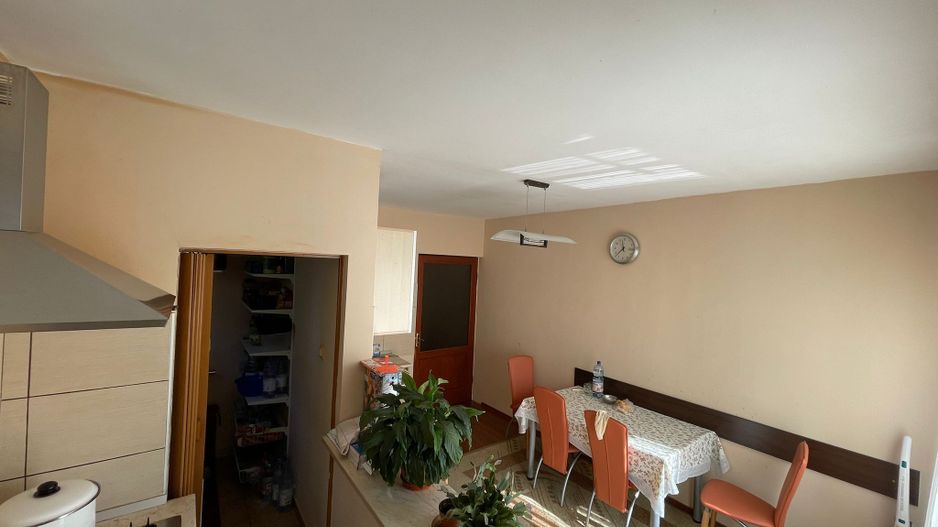 CASA INDIVIDUALA- ZONA COMPLEX - Poză 4