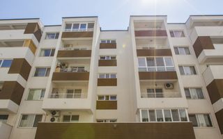 Garsoniera spatioasa, acces rapid statia de metrou Aparatorii Patriei - Poză 1
