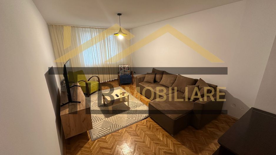 Apartament de 2 camere, 60mp, Zona Ultra-Central - Poză 2