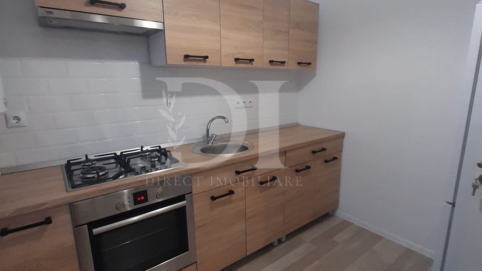 Apartament de vanzare/ Zona Terra/ Floresti - Poză 1