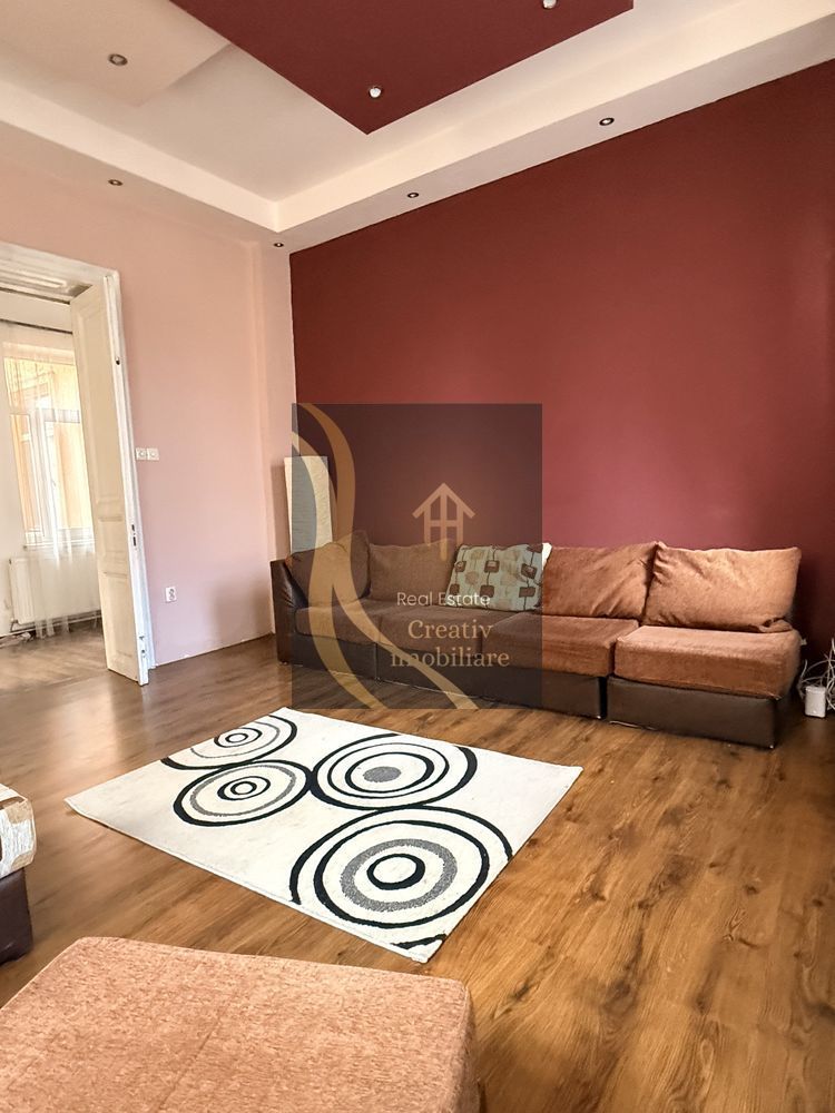 Apartament 3 camere in vila interbelica Unirii - Poză 1