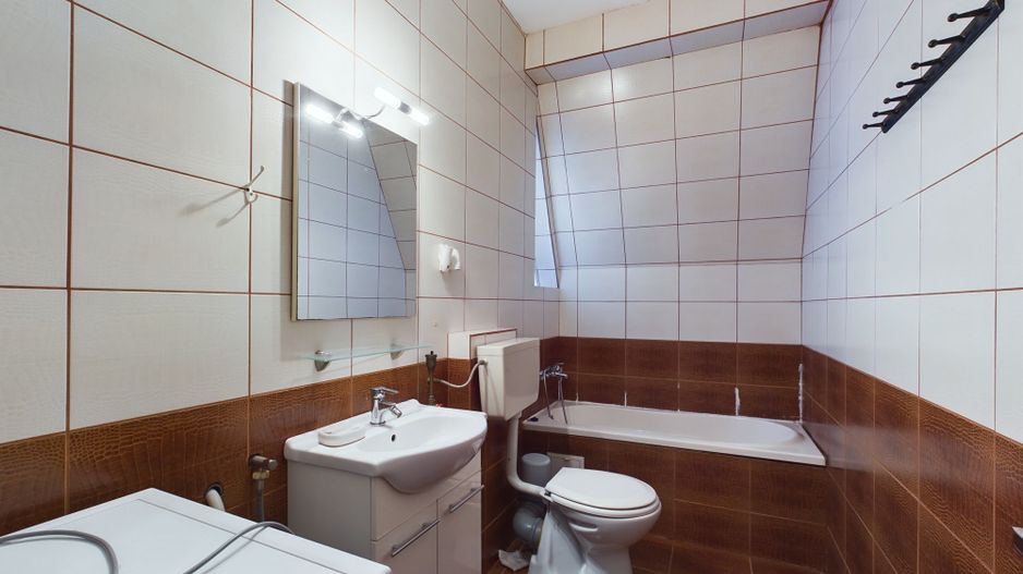 Apartament trei camere Aradului - Poză 11
