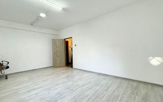 VÂNZARE GARSONIERĂ 41 MP | CENTRALĂ PROPRIE | ZONA POLONĂ – ROMANA - Poză 3