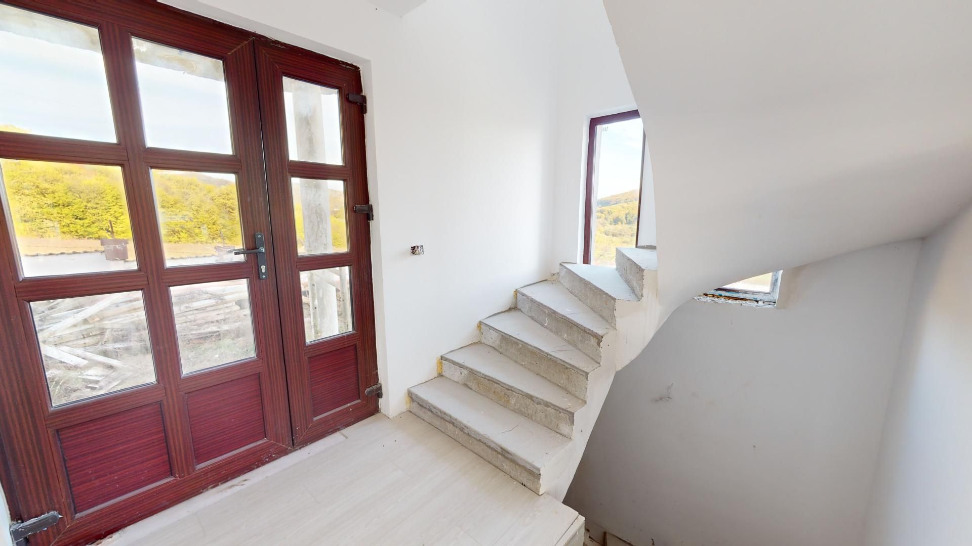 Casa deosebita loc  Valcele - Poză 4