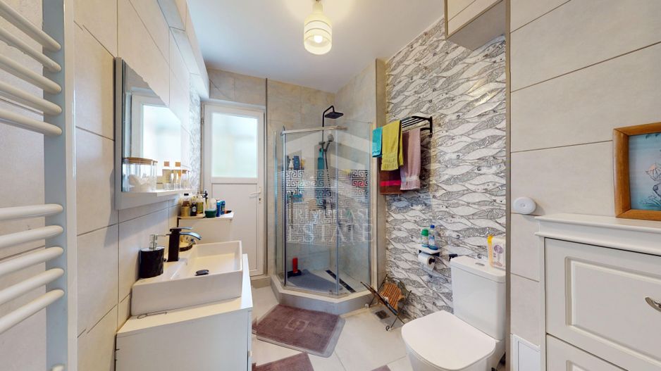 Apartament interbelic cu 3 camere, 124 mp, vis-à-vis de - Poză 37