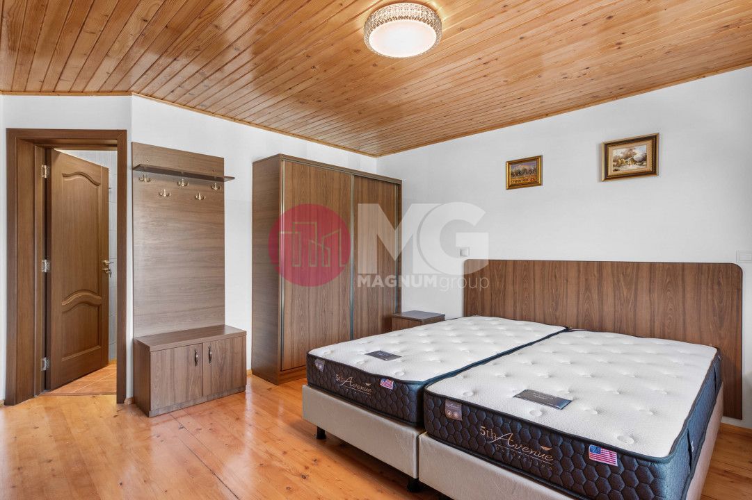 Pensiune 20 camere Bran langa castel - Poză 15