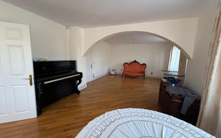 Casă ultracentrală | Rădăuți | 160 mp utili - Poză 2
